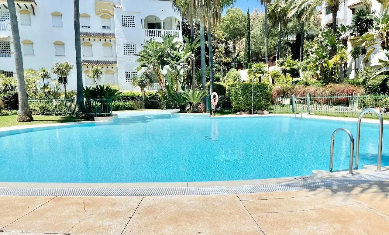 Hacienda De Los Nagueles Golden Mile - Eaw Homes Marbella Apartment