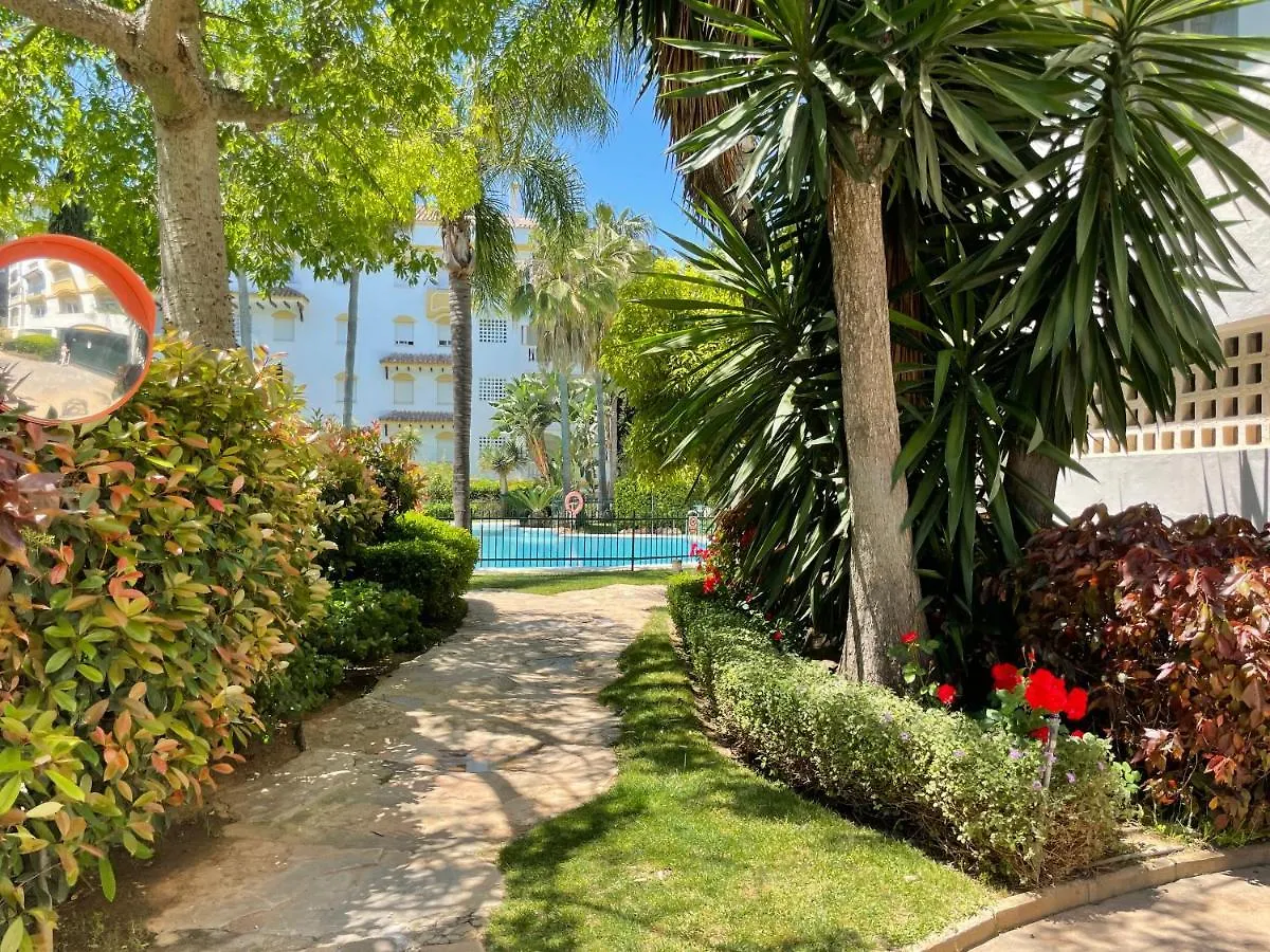 Hacienda De Los Nagueles Golden Mile - Eaw Homes Marbella 0*,  Spain